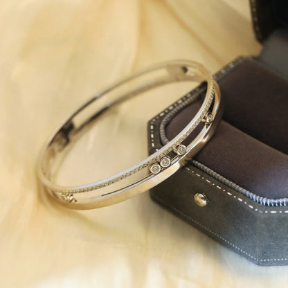 [Regal Jewels]Move Romane Diamond Bangle Bracelet