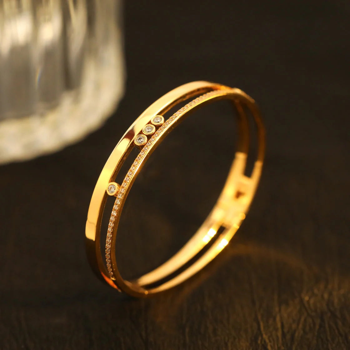 [Regal Jewels]Move Romane Diamond Bangle Bracelet