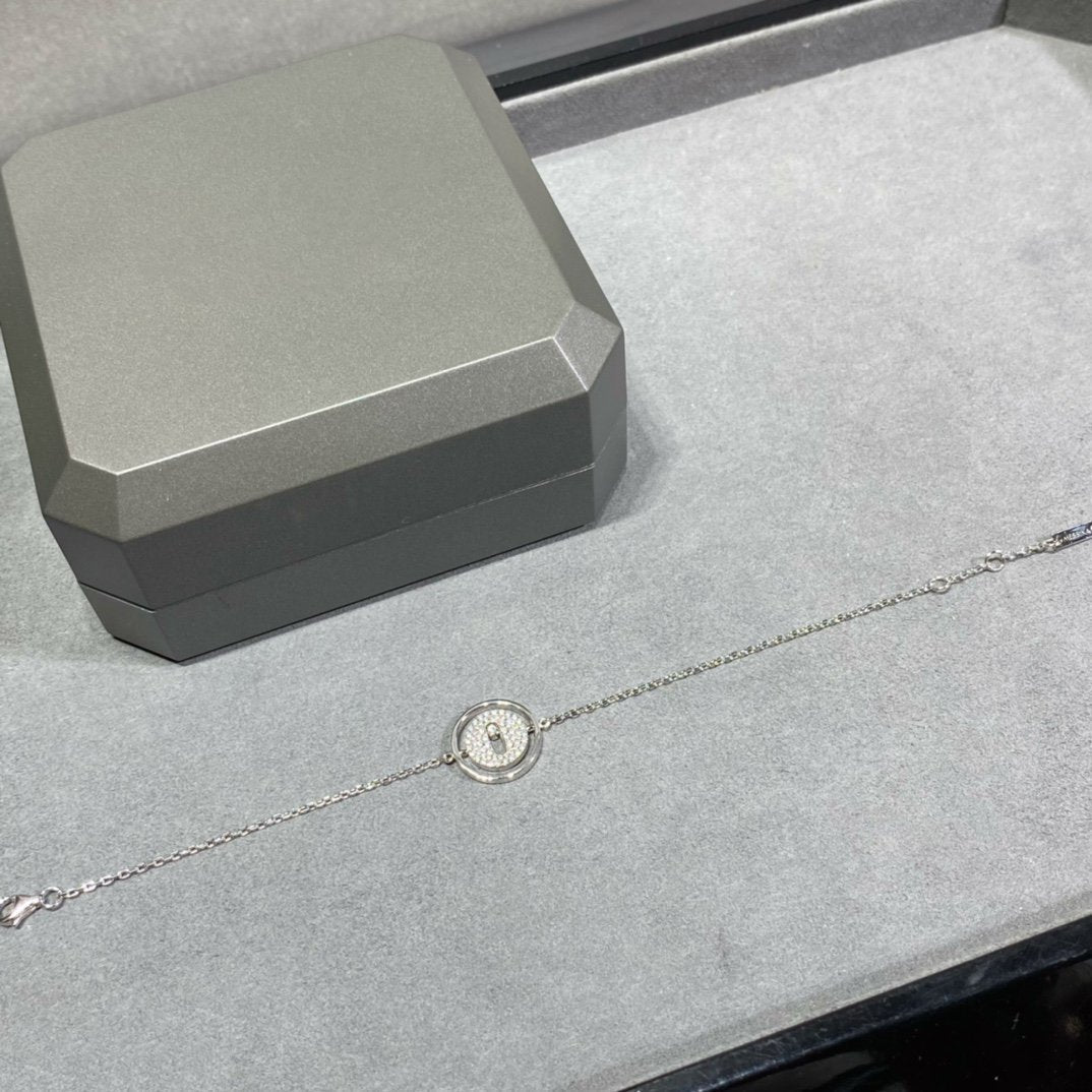[Regal Jewels]LUCKY MOVE DIAMOND PAVED BRACELET