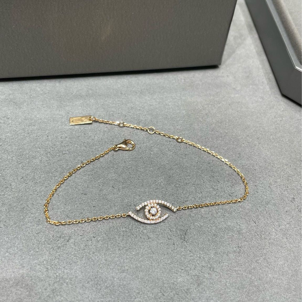 [Regal Jewels]Lucky Eye Pave-Set Diamond Bracelet