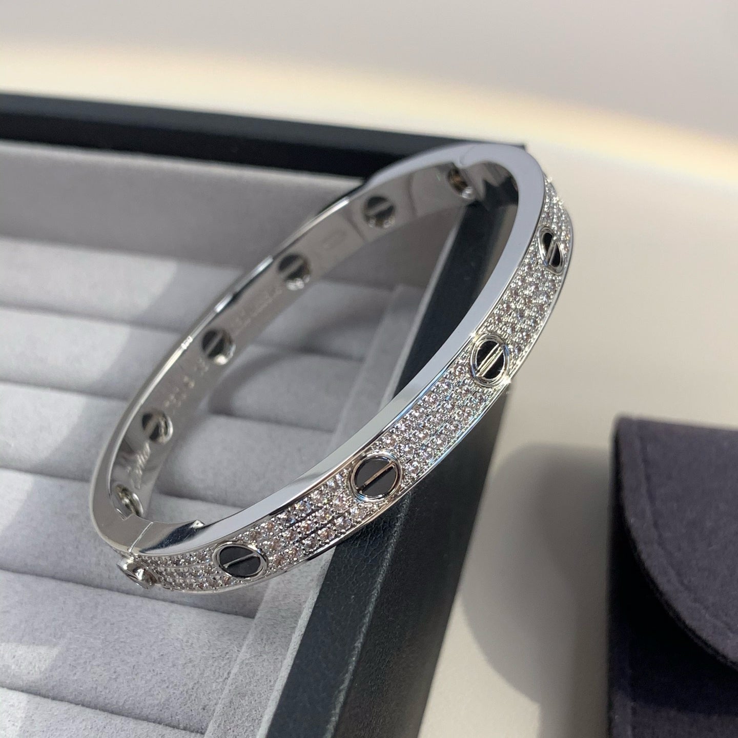 [Regal Jewels]LOVE BRACELET 6.1MM DIAMOND-PAVED CERAMIC