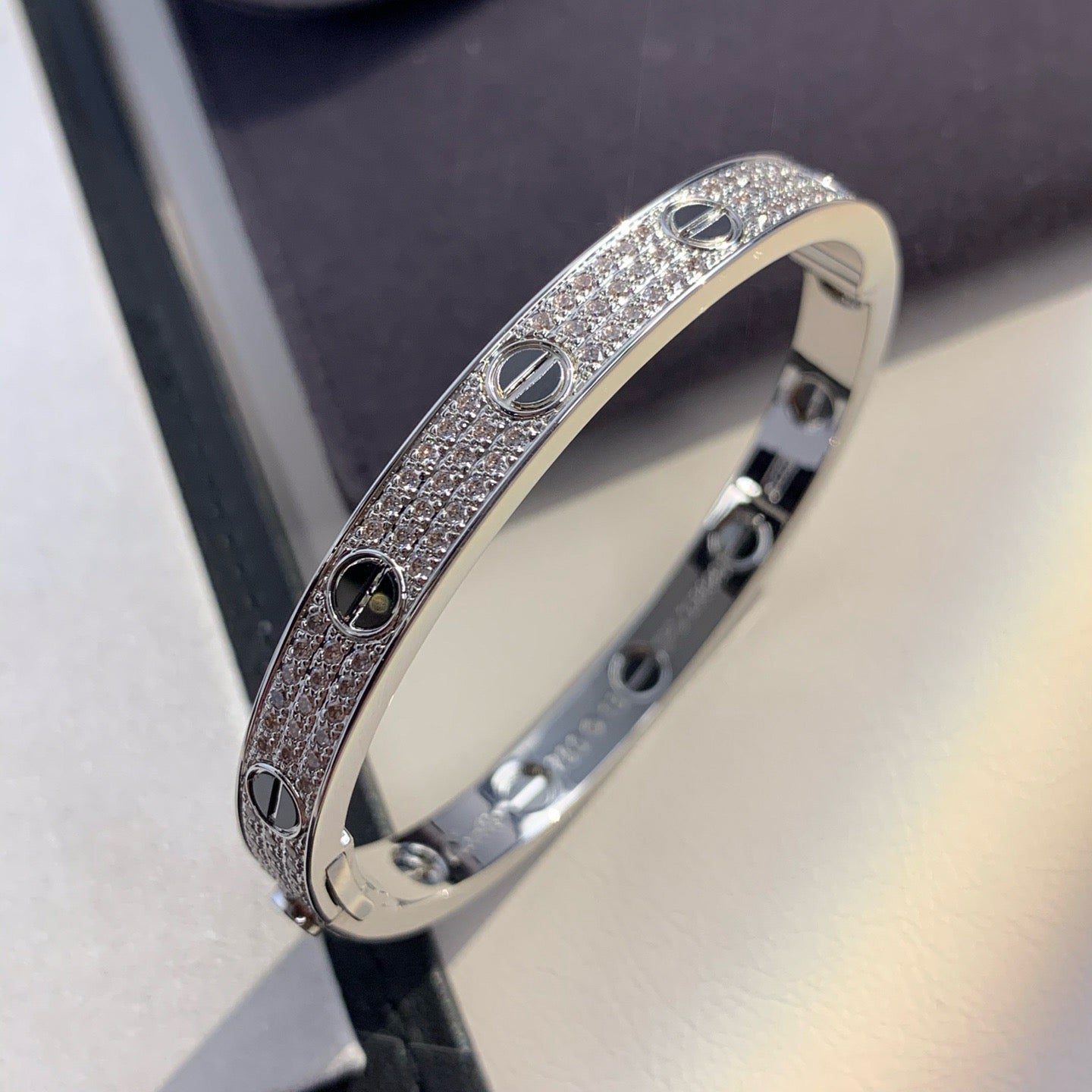 [Regal Jewels]LOVE BRACELET 6.1MM DIAMOND-PAVED CERAMIC