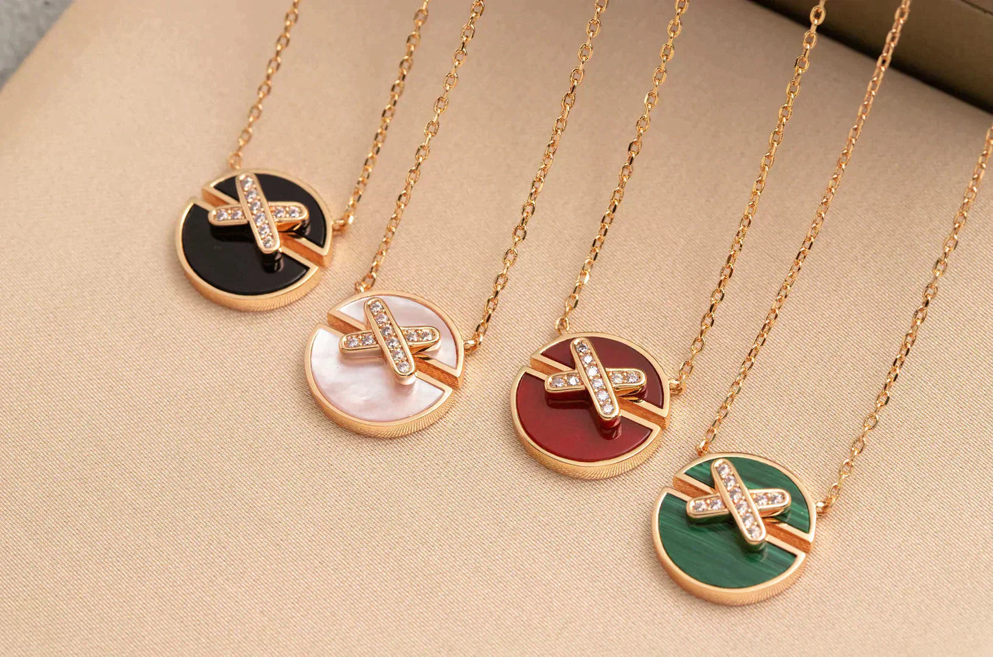 [Regal Jewels]JEUX DE ROSE GOLD DIAMOND NECKLACE