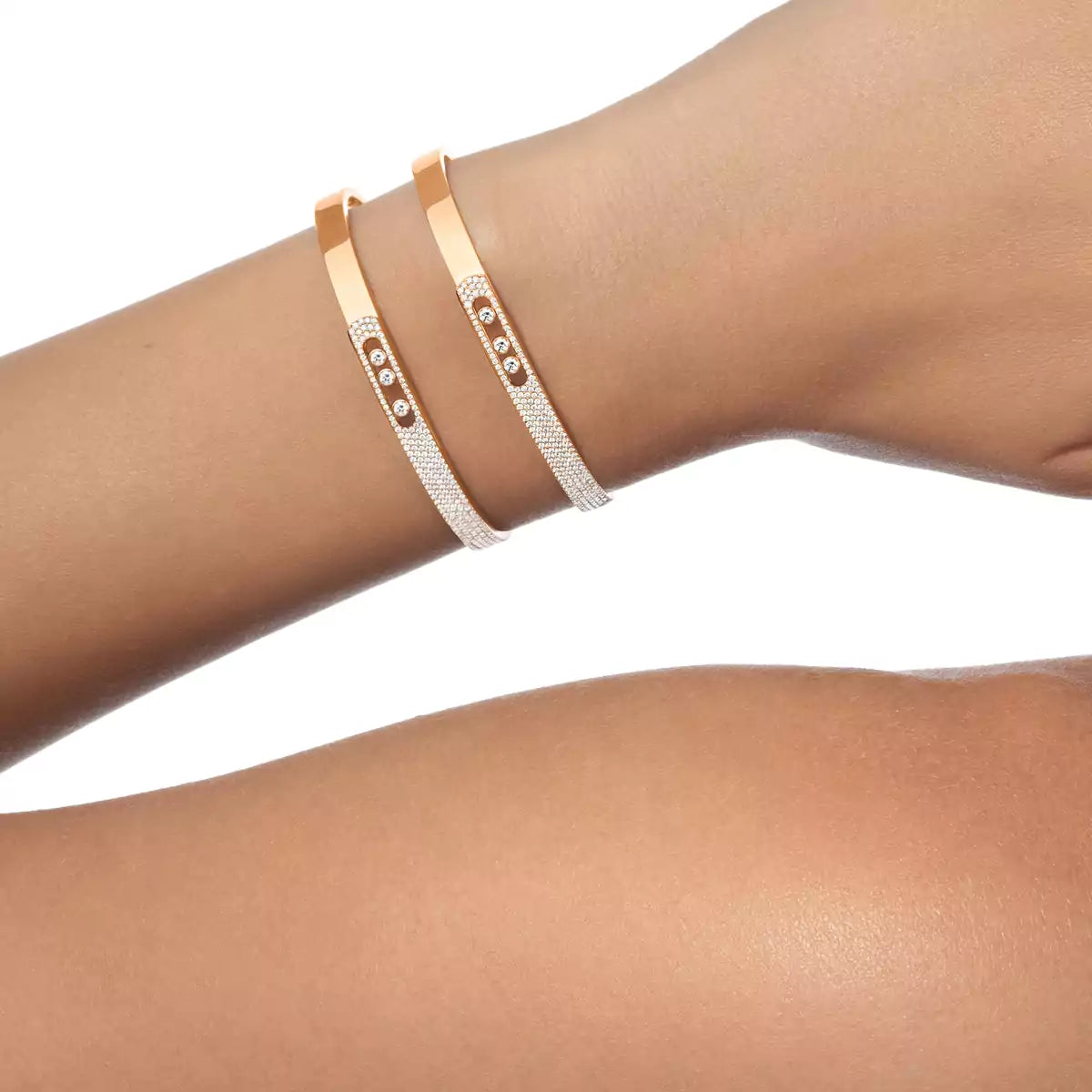 [Regal Jewels]Move Noa Rose Gold Pavé Diamond Bangle Bracelet