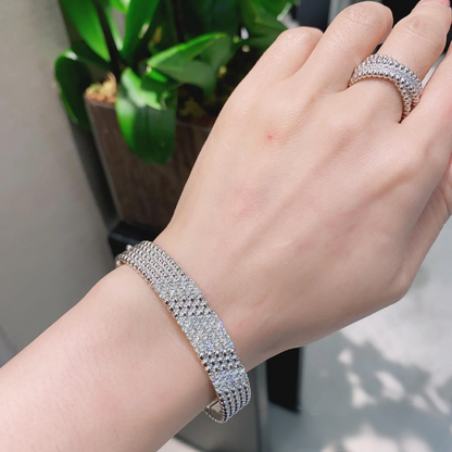 [Regal Jewels]  FIVE-ROW DIAMOND BRACELET